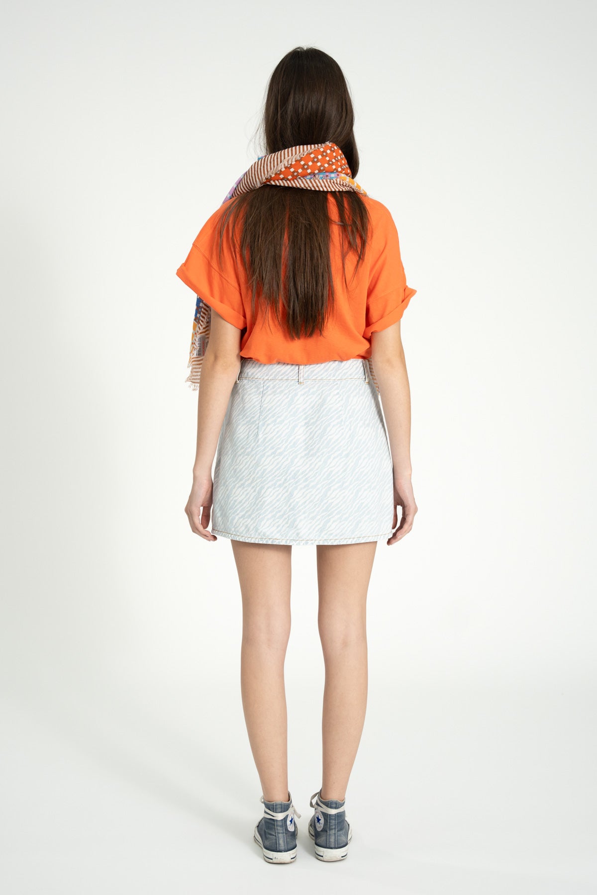 T-shirt w/ short sleeves | Orange w/ "baby" print