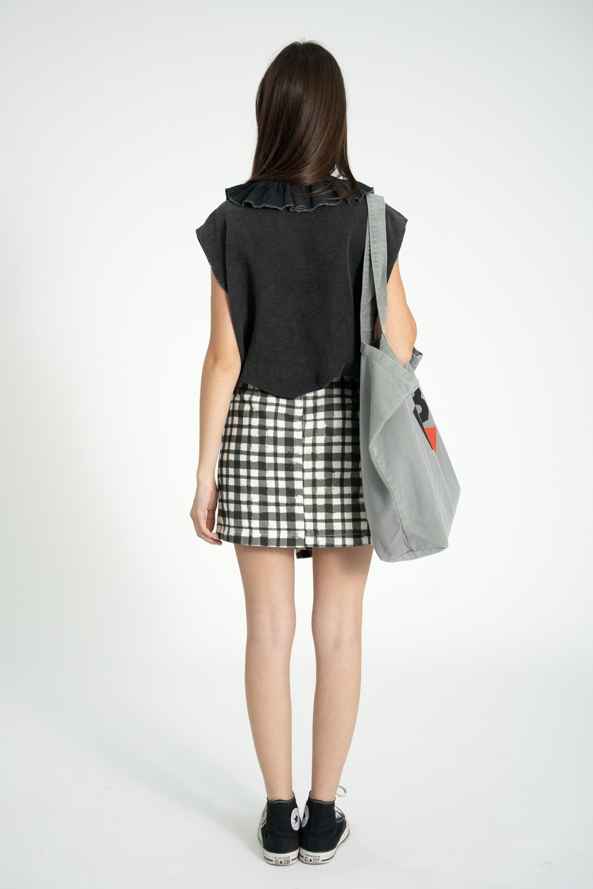 Short asymmetrical skirt  | Black & ecru squares