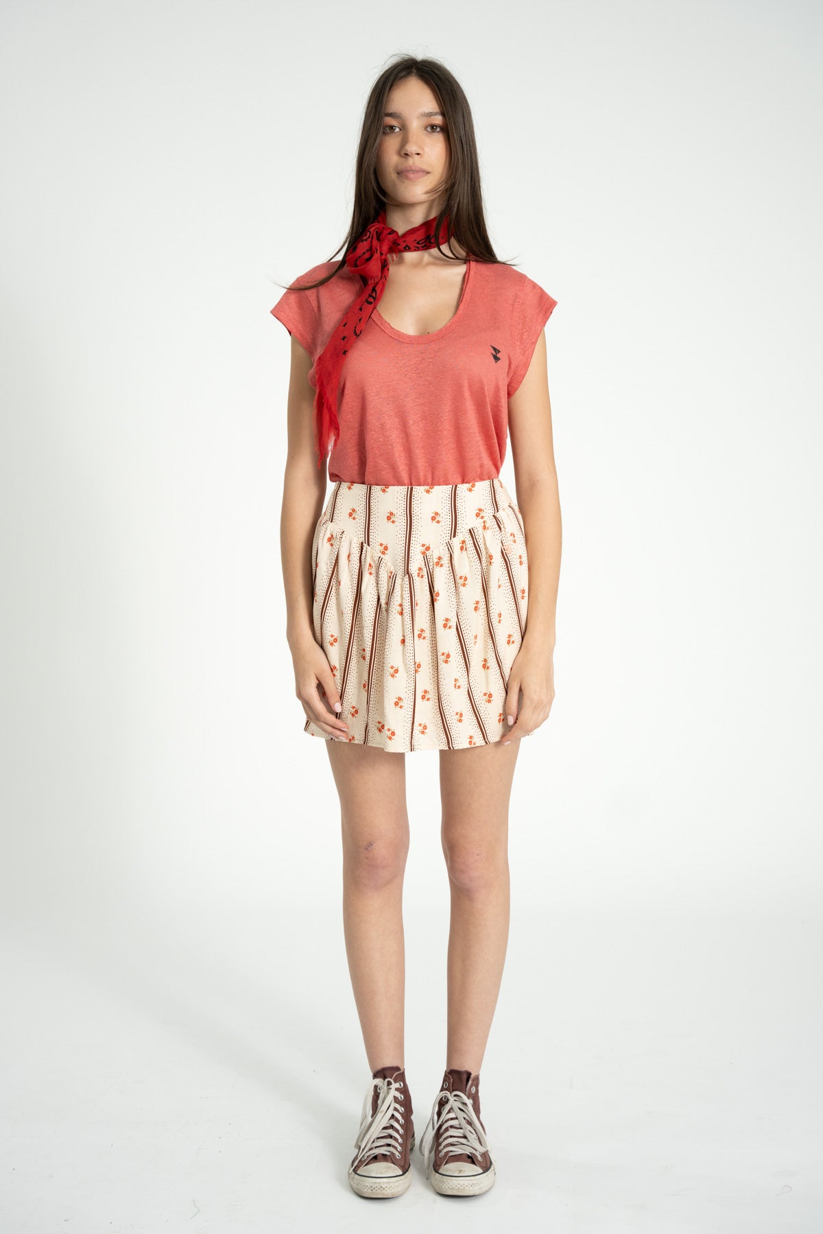 Short skirt | Ecru w/ vintage flowers