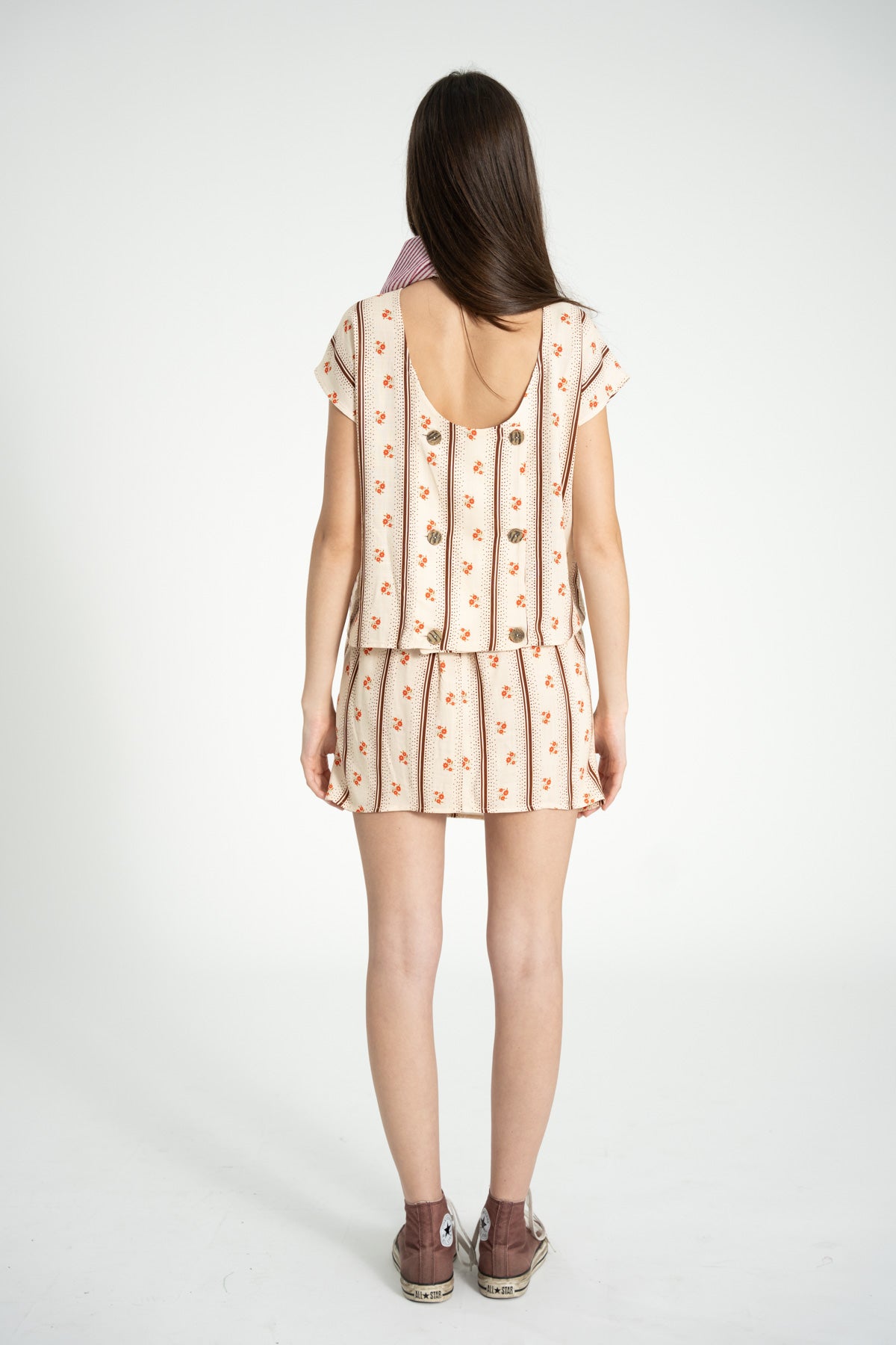 Short skirt | Ecru w/ vintage flowers