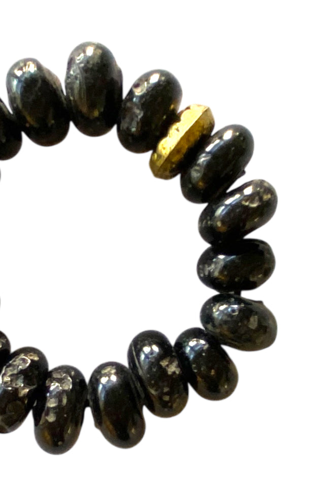 Bracelet stones | Black & Golden