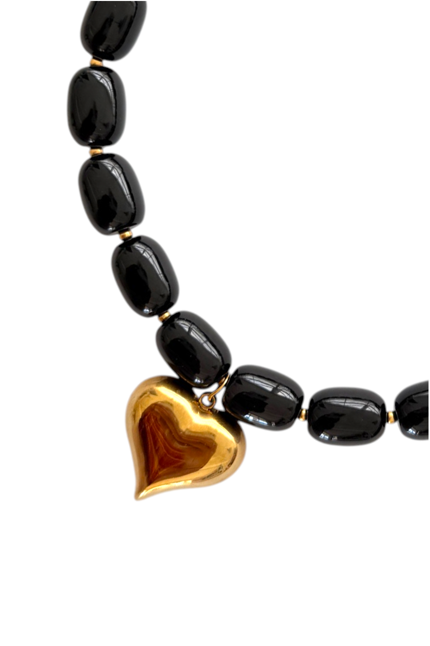 Black Agata With Heart Necklace