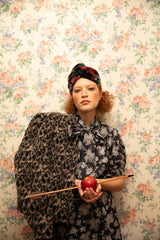 Blouse w/ bow | Black w/ floral jacquard