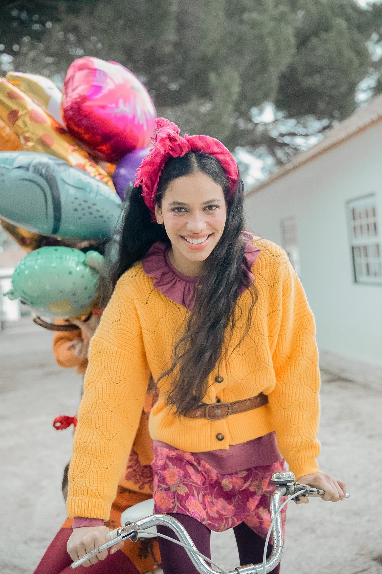 Short wrap skirt | Bordeaux w/ multicolor flowers