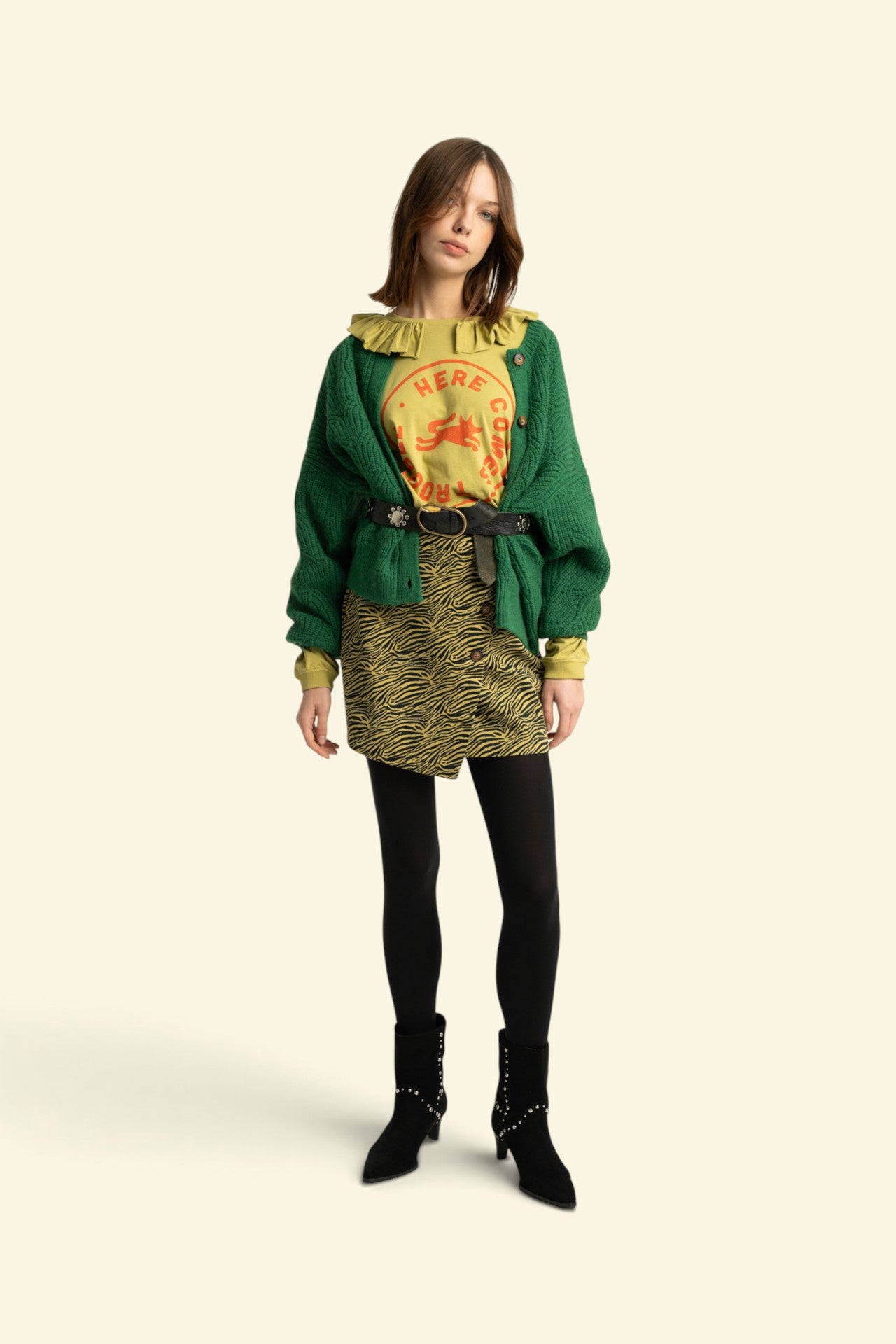 Short asymmetrical skirt | Yellow w/ zebra print